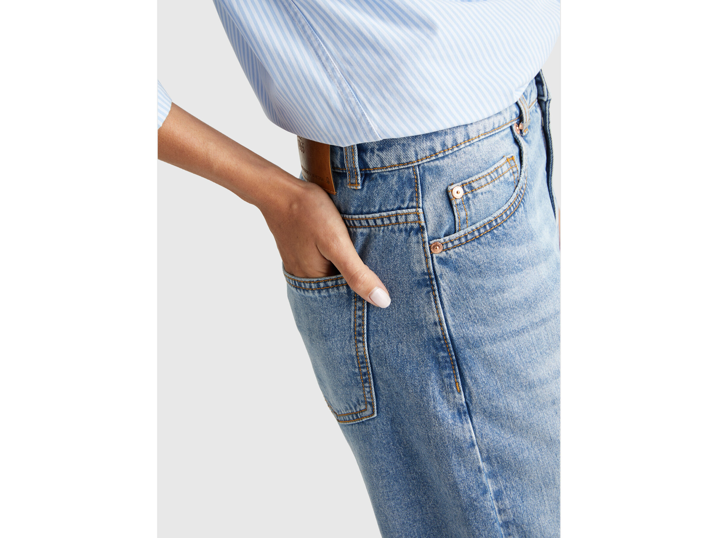 TROUSERS Women image number 4